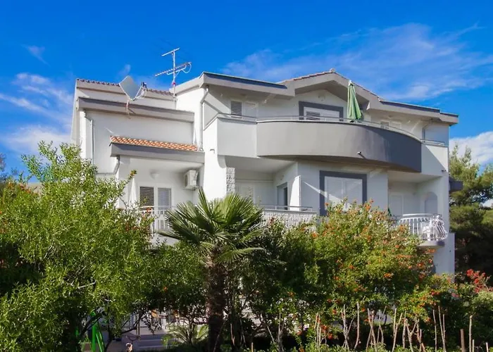 Apartman Apartment Apartmani Vesna Grebastica By Interhome Grebaštica