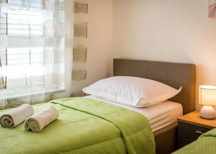 Apartment Apartmani Vesna Grebastica By Interhome * Grebaštica