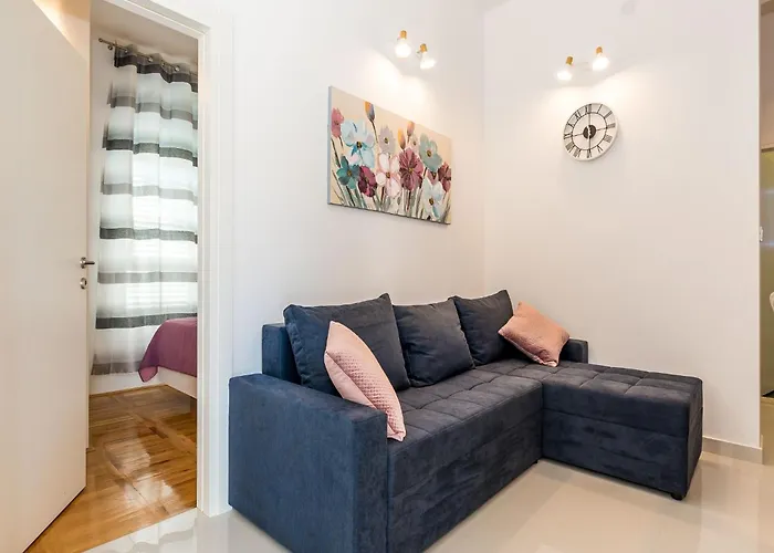Apartman Vesna By Interhome Grebaštica